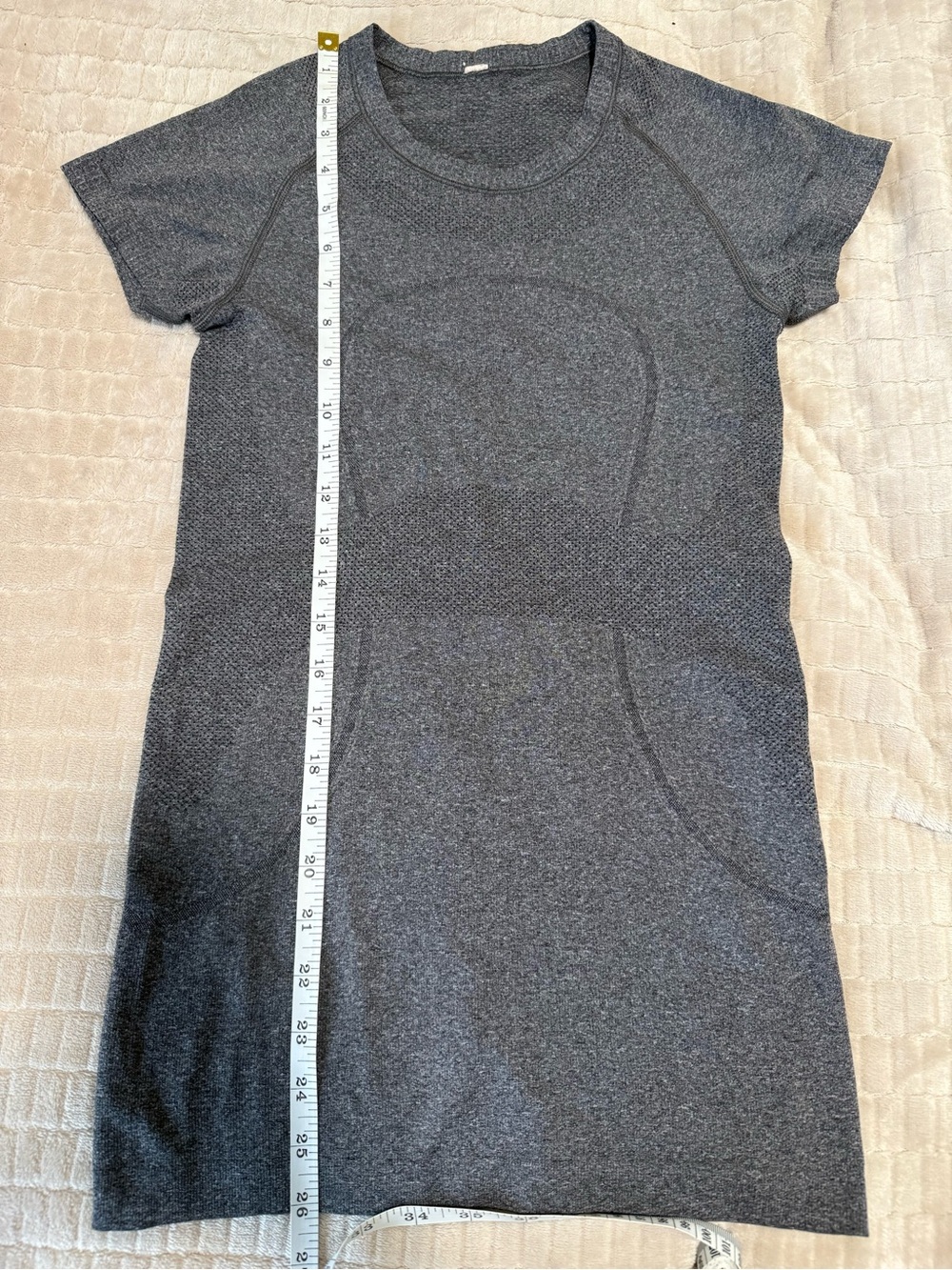 Lululemon Swiftly Tech Short Sleeve Crew Shirt Heathered Slate Gray